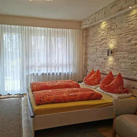 Ferienwohnung Gruene Oase Daire *